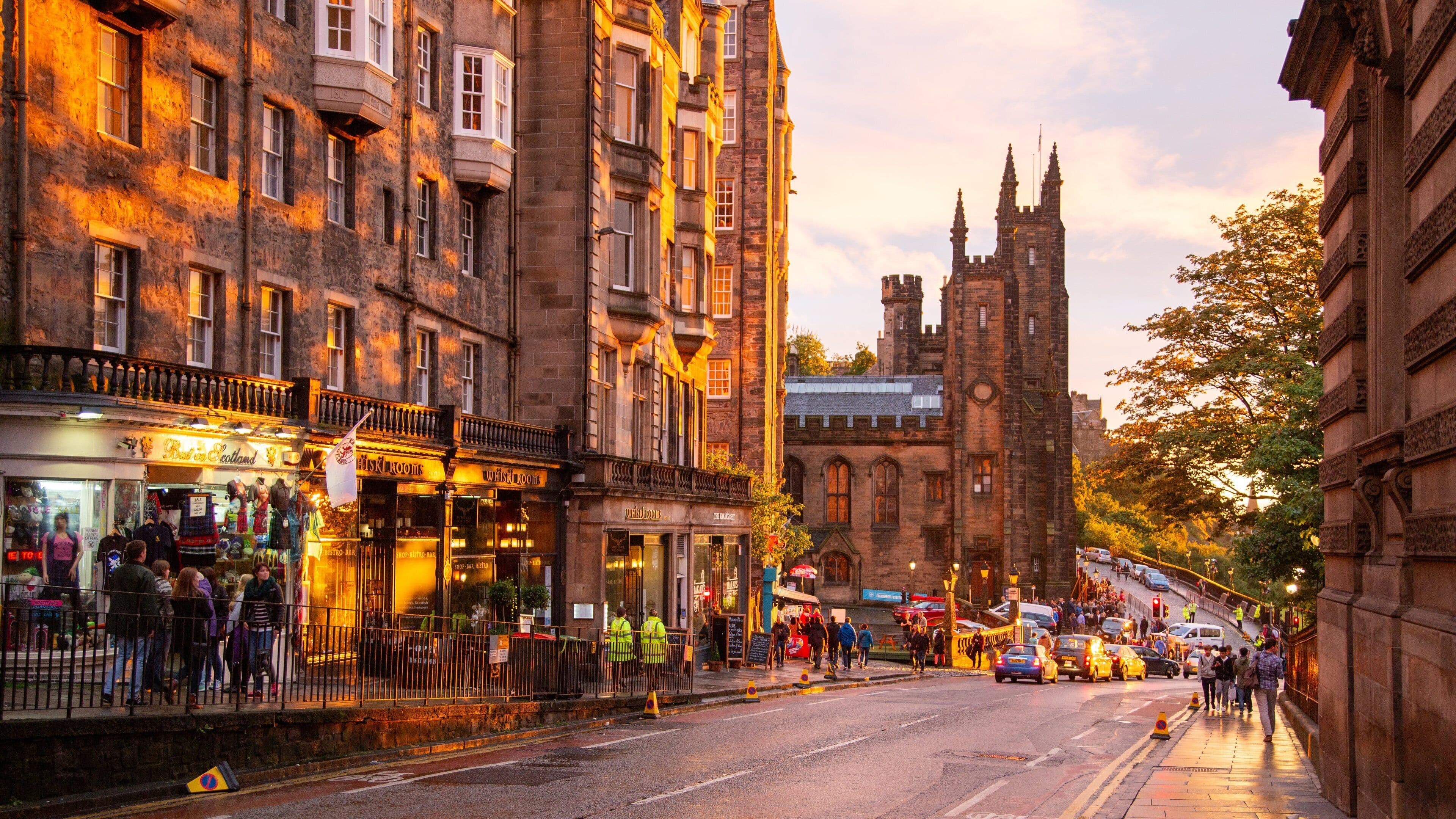 Edinburgh, United Kingdom travel hero photo